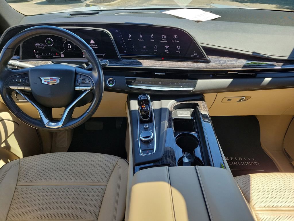 Used 2021 Cadillac Escalade ESV Premium Luxury w/ Driver Assist Tech Package AWD/4WD image 14