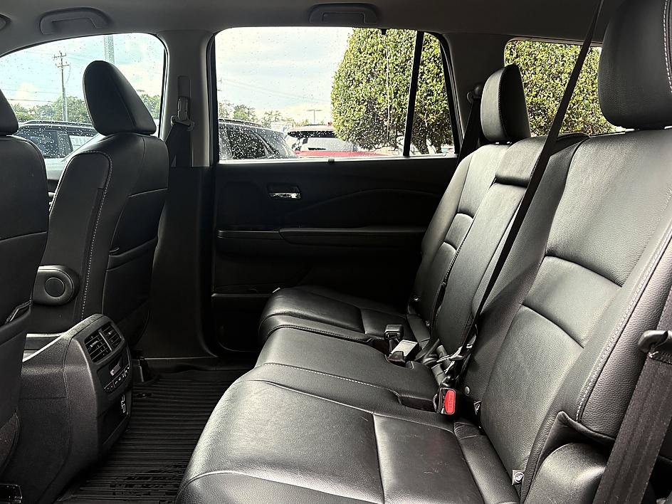 Used 2022 Honda Pilot Special Edition image 10
