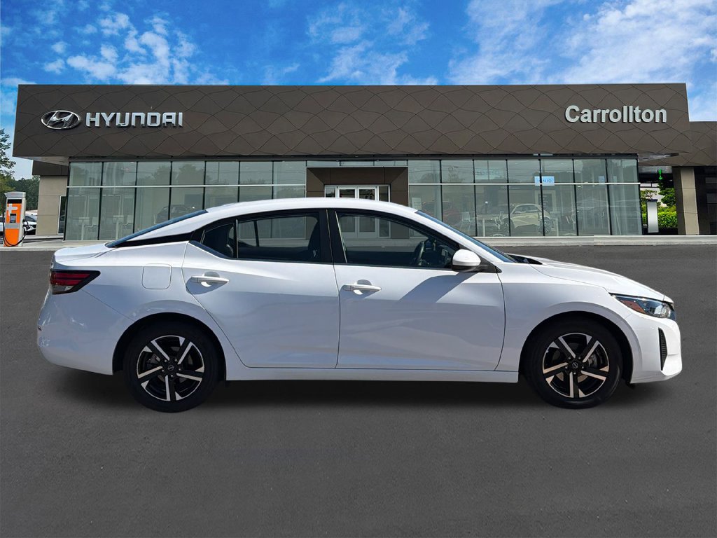 Used 2024 Nissan Sentra SV FWD image 4