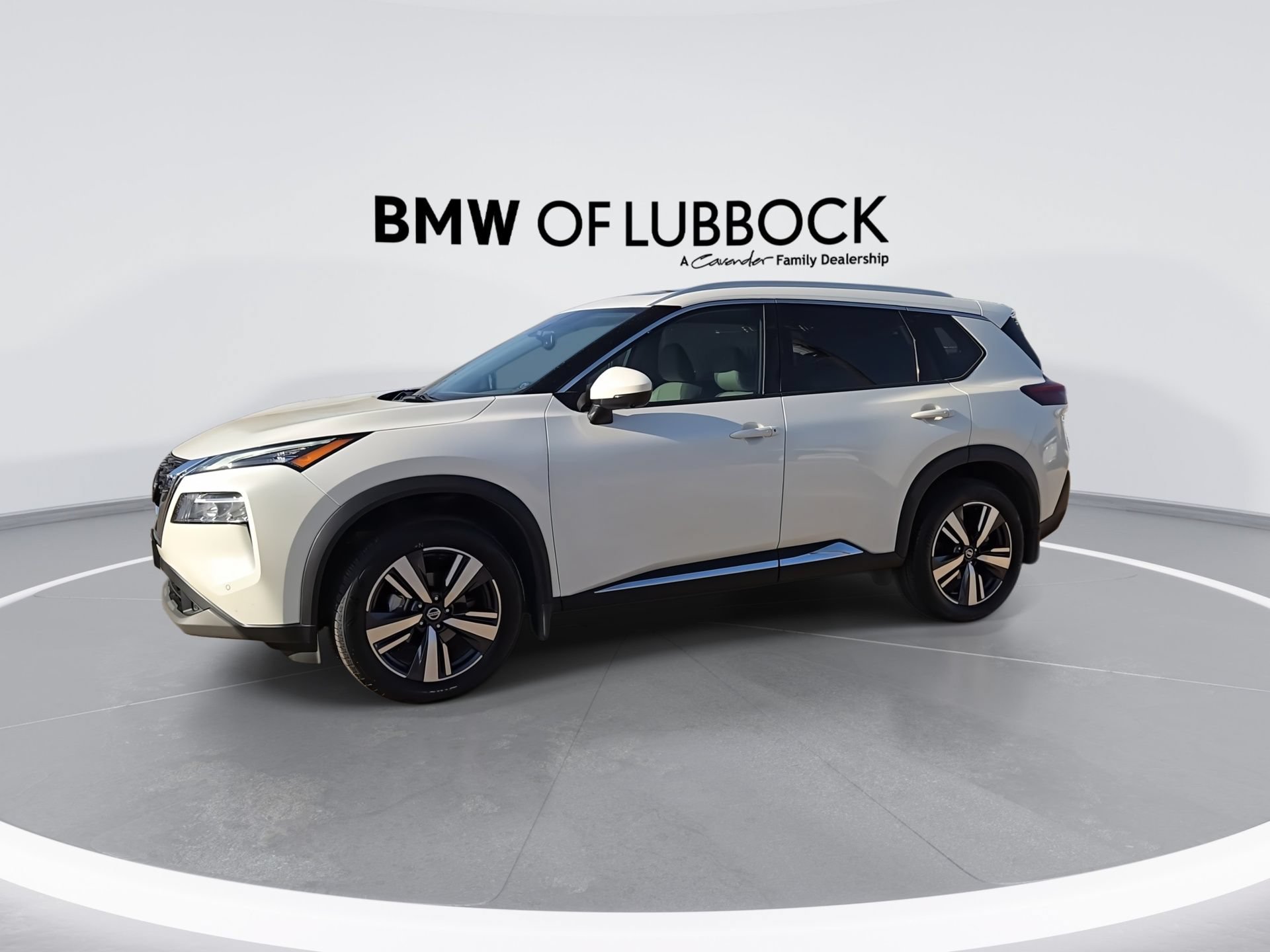 Used 2021 Nissan Rogue SL w/ Premium Package AWD/4WD image 5