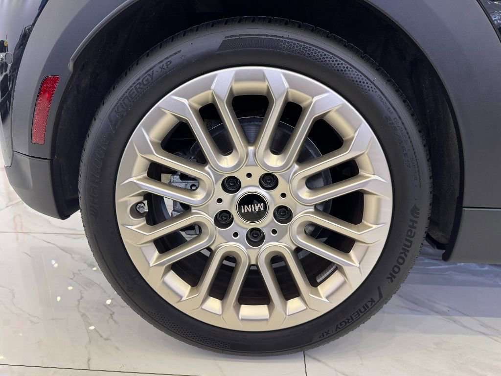 Used 2025 MINI Cooper S image 9