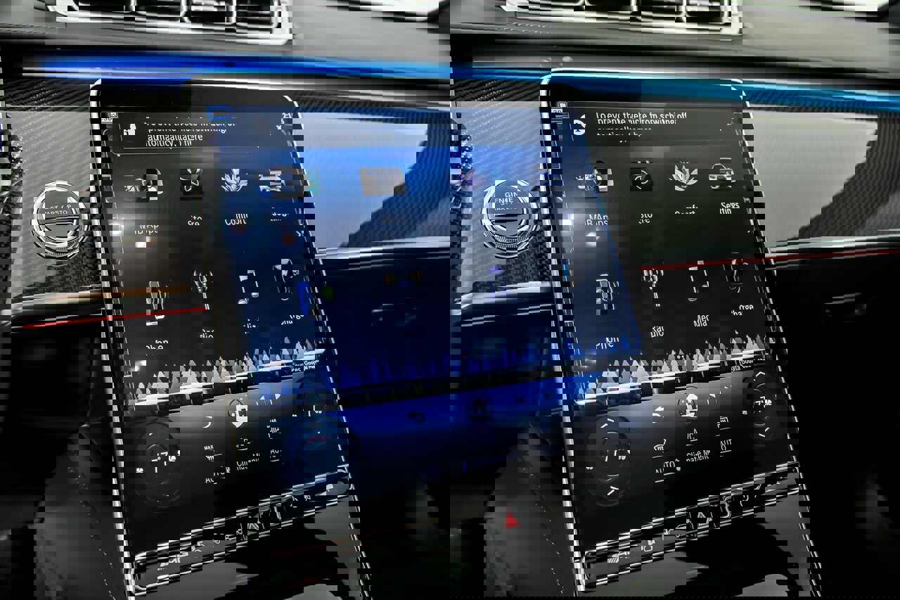 Used 2024 Mercedes-Benz S 63 AMG S image 35