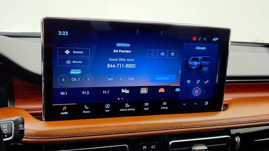 Used 2022 Lincoln Nautilus Reserve w/ Luxury Package image 19