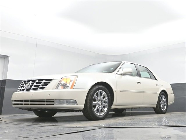 Used 2008 Cadillac DTS w/ Sun And Sound Package image 44