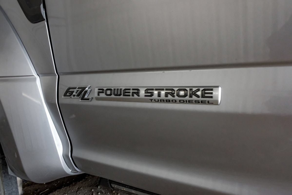 Used 2022 Ford F450 Platinum w/ FX4 Off-Road Package AWD/4WD image 54