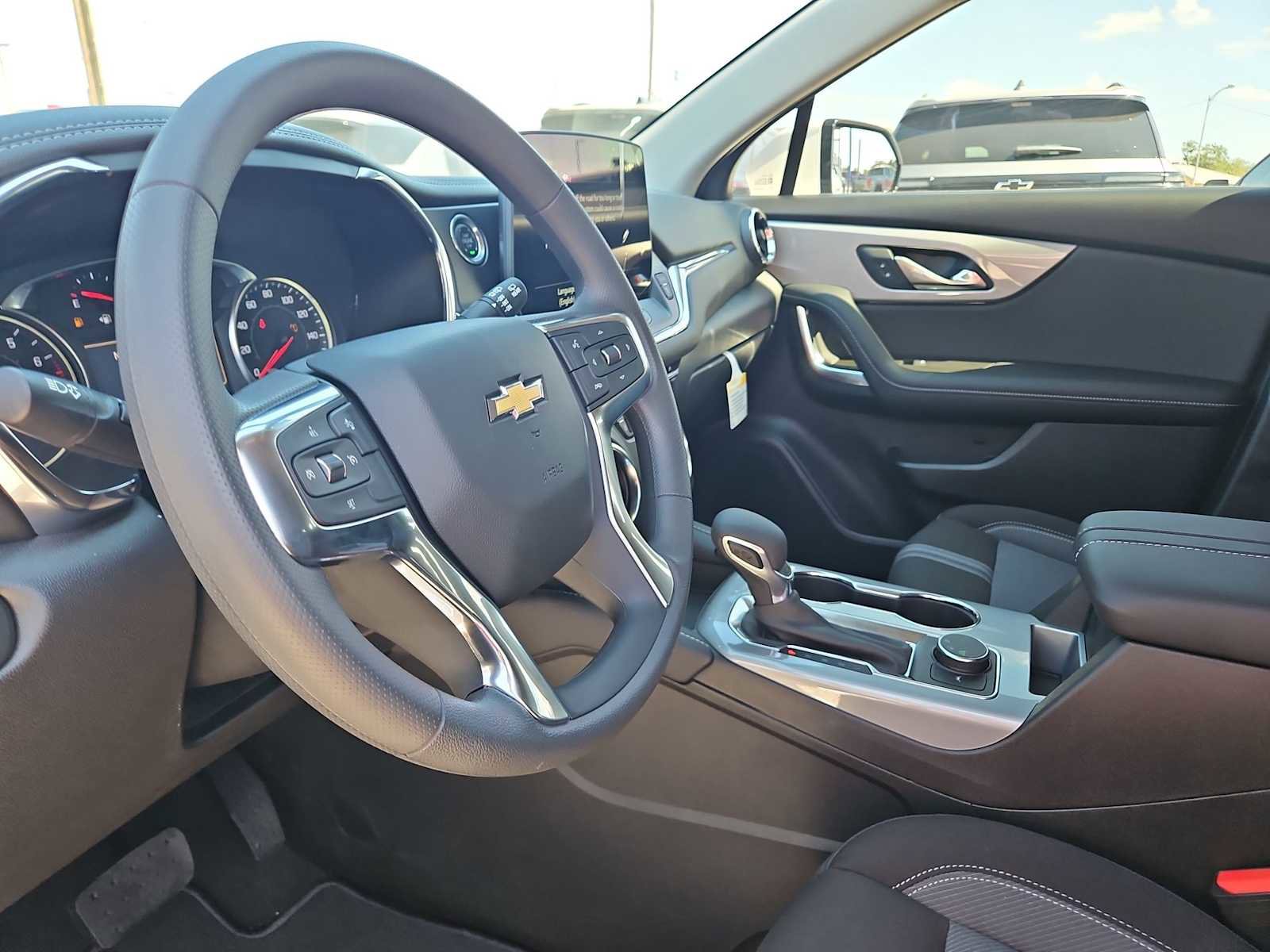 New 2025 Chevrolet Blazer LT image 10