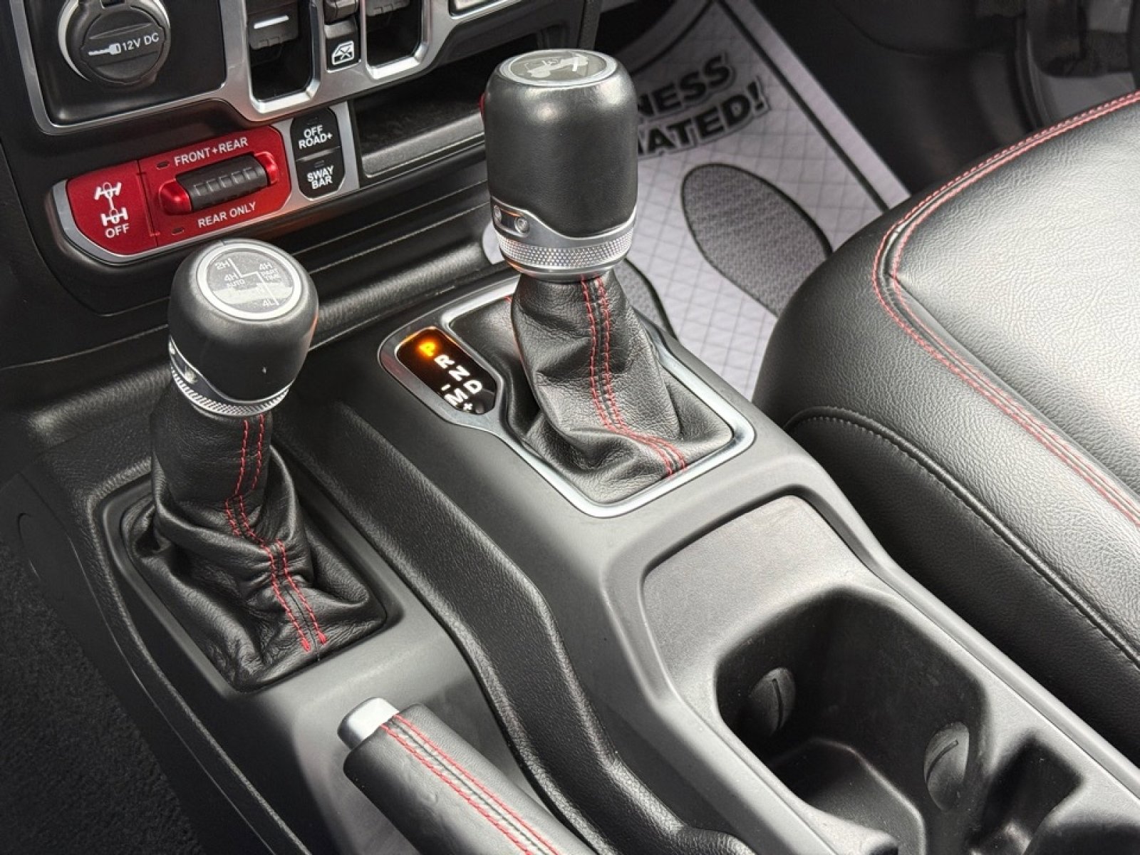 Used 2021 Jeep Wrangler Unlimited Rubicon w/ Uconnect 4C Nav & Sound Group image 31