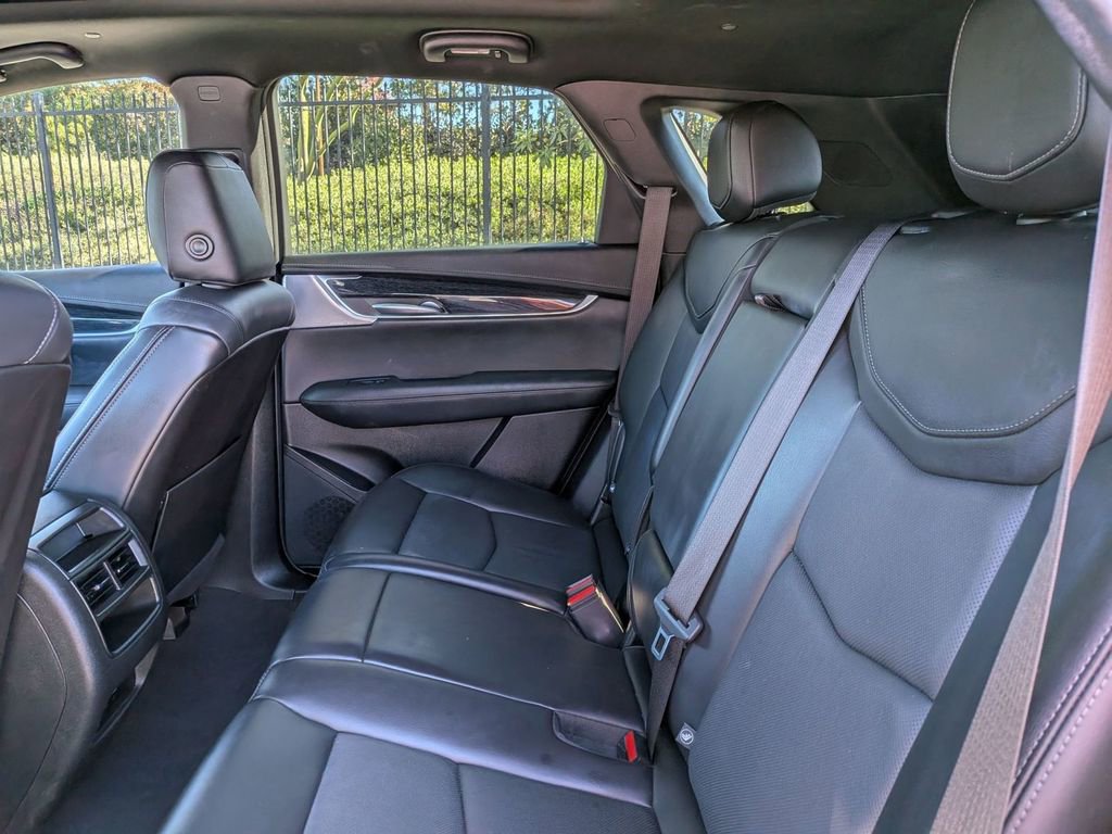 Used 2023 Cadillac XT5 Premium Luxury image 25