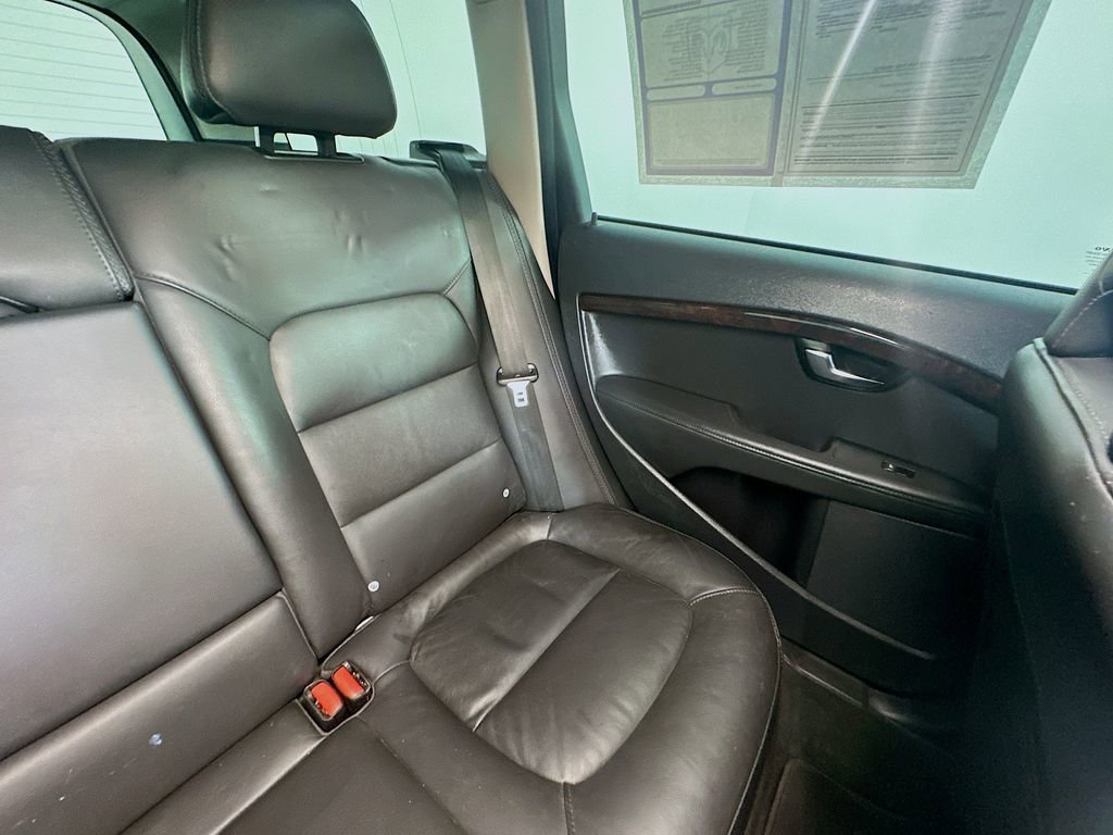 Used 2016 Volvo XC70 T5 Premier image 14