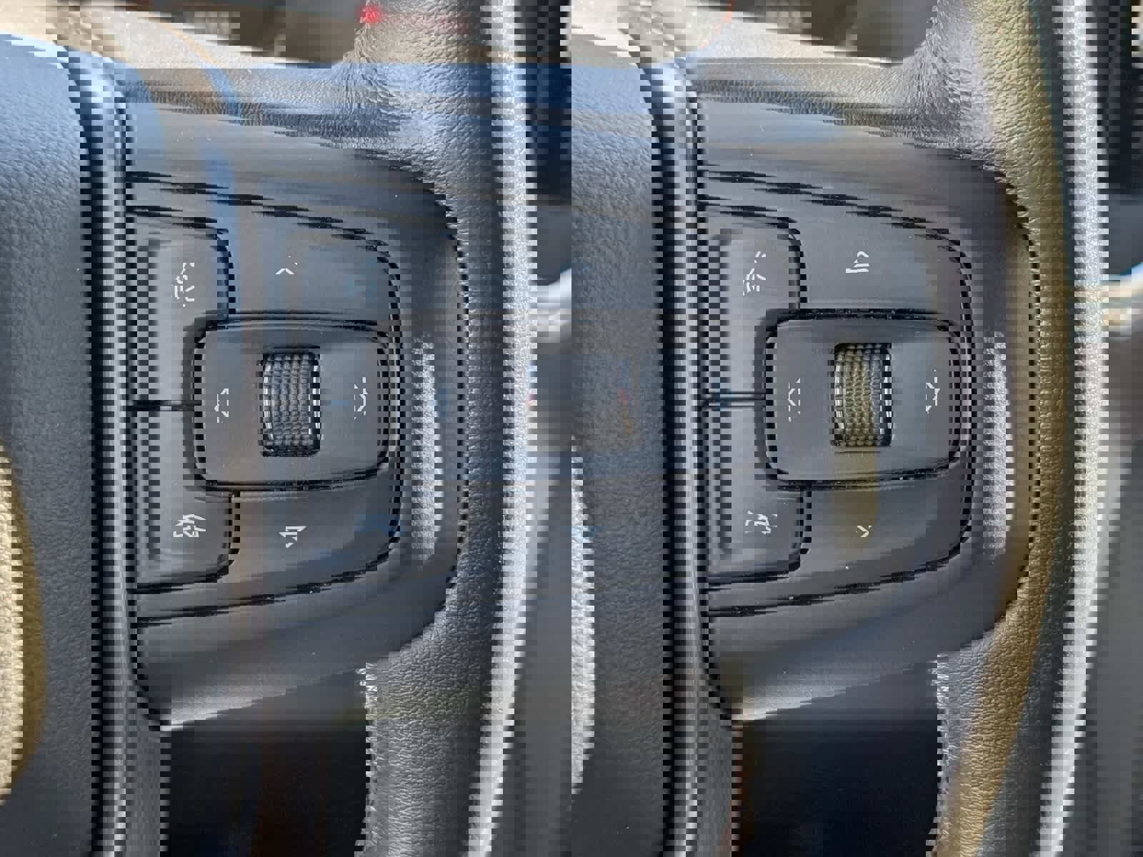 Used 2021 GMC Sierra 1500 AT4 w/ AT4 Value Package image 25