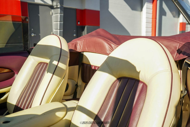 Used 1998 Aston Martin DB7 Volante image 40