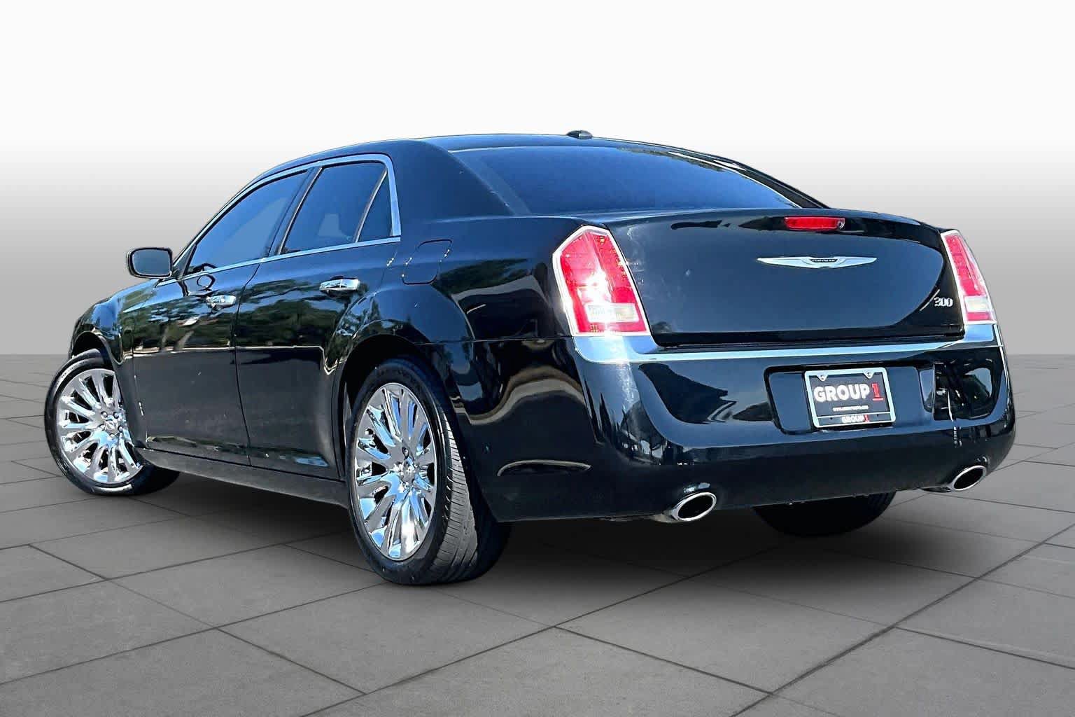 Used 2014 Chrysler 300 Uptown Edition w/ Quick Order Package 22M RWD image 12