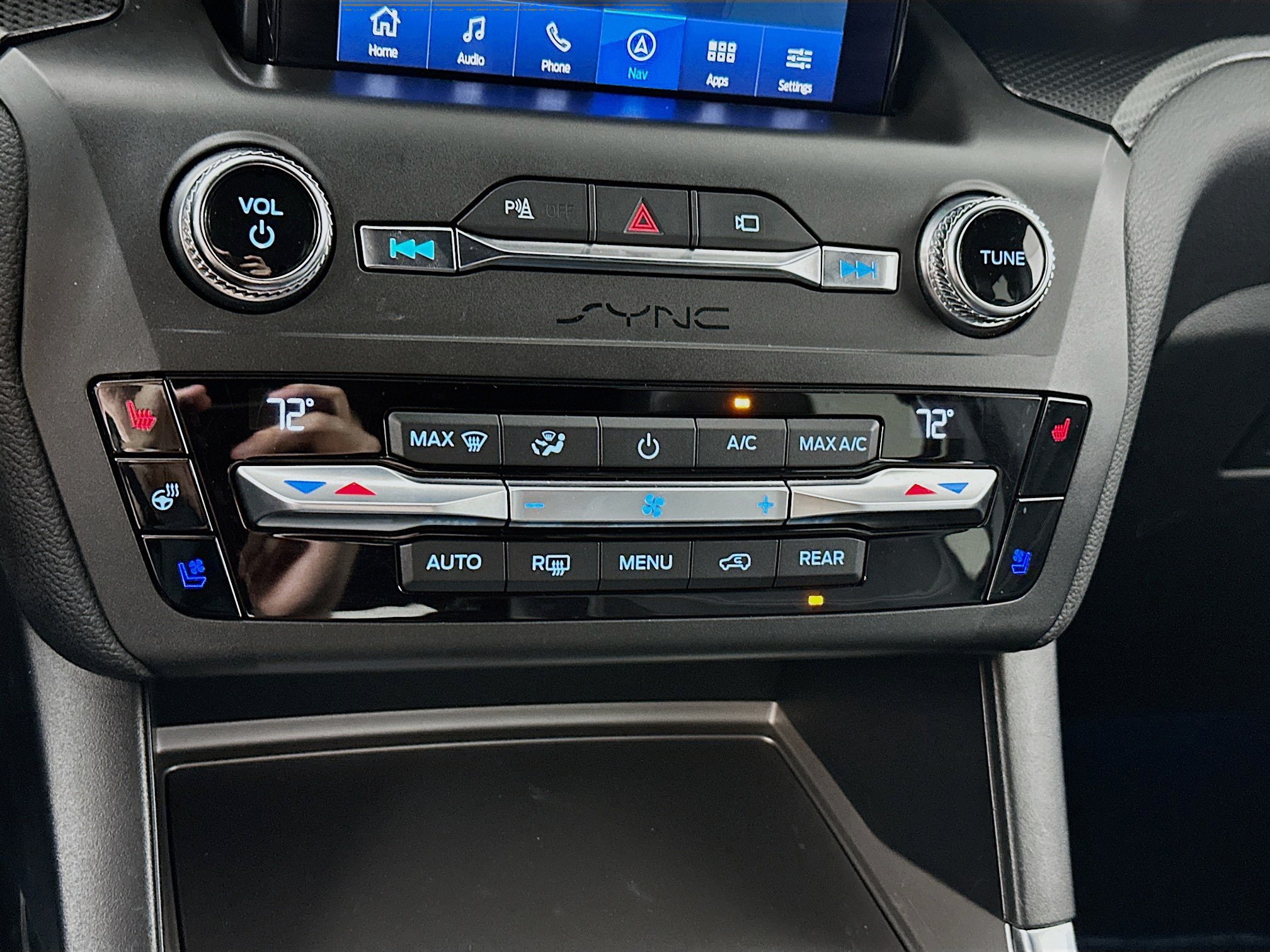 Used 2020 Ford Explorer ST w/ Premium Technology Package AWD/4WD image 16