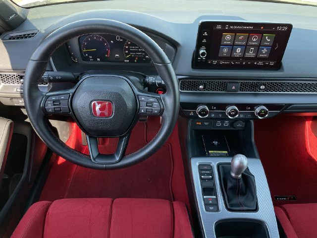 Used 2025 Honda Civic Type R image 11