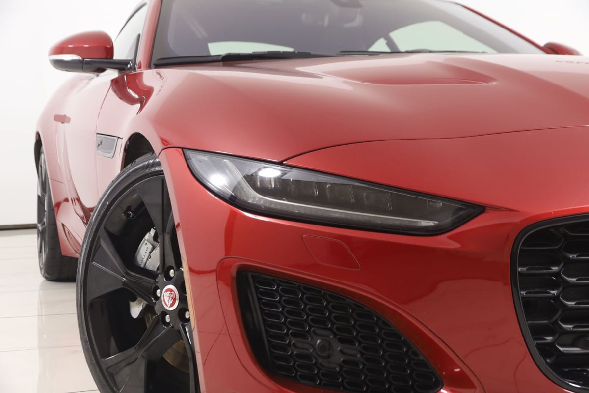 Used 2021 Jaguar F-TYPE Coupe RWD image 21