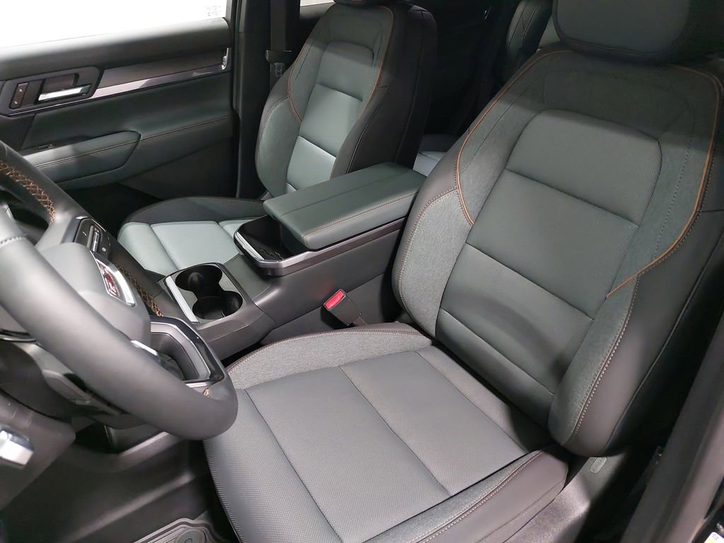 New 2026 GMC Terrain AT4 w/ Technology Package II image 15