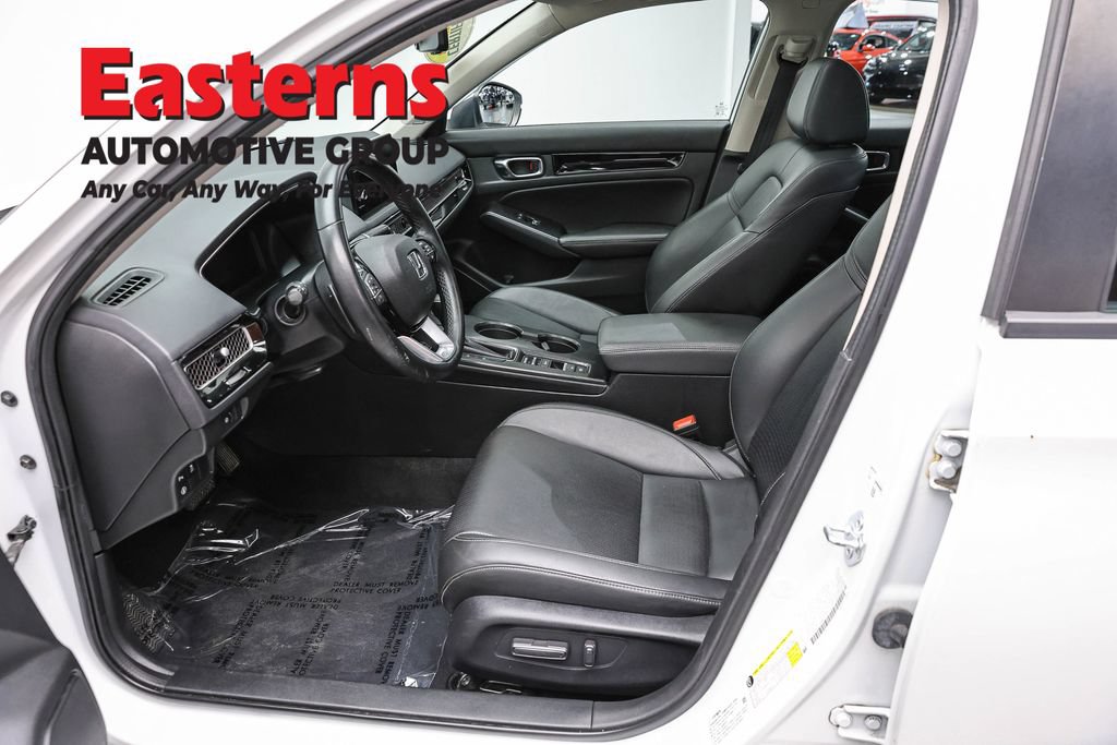Used 2022 Honda Civic Touring image 14