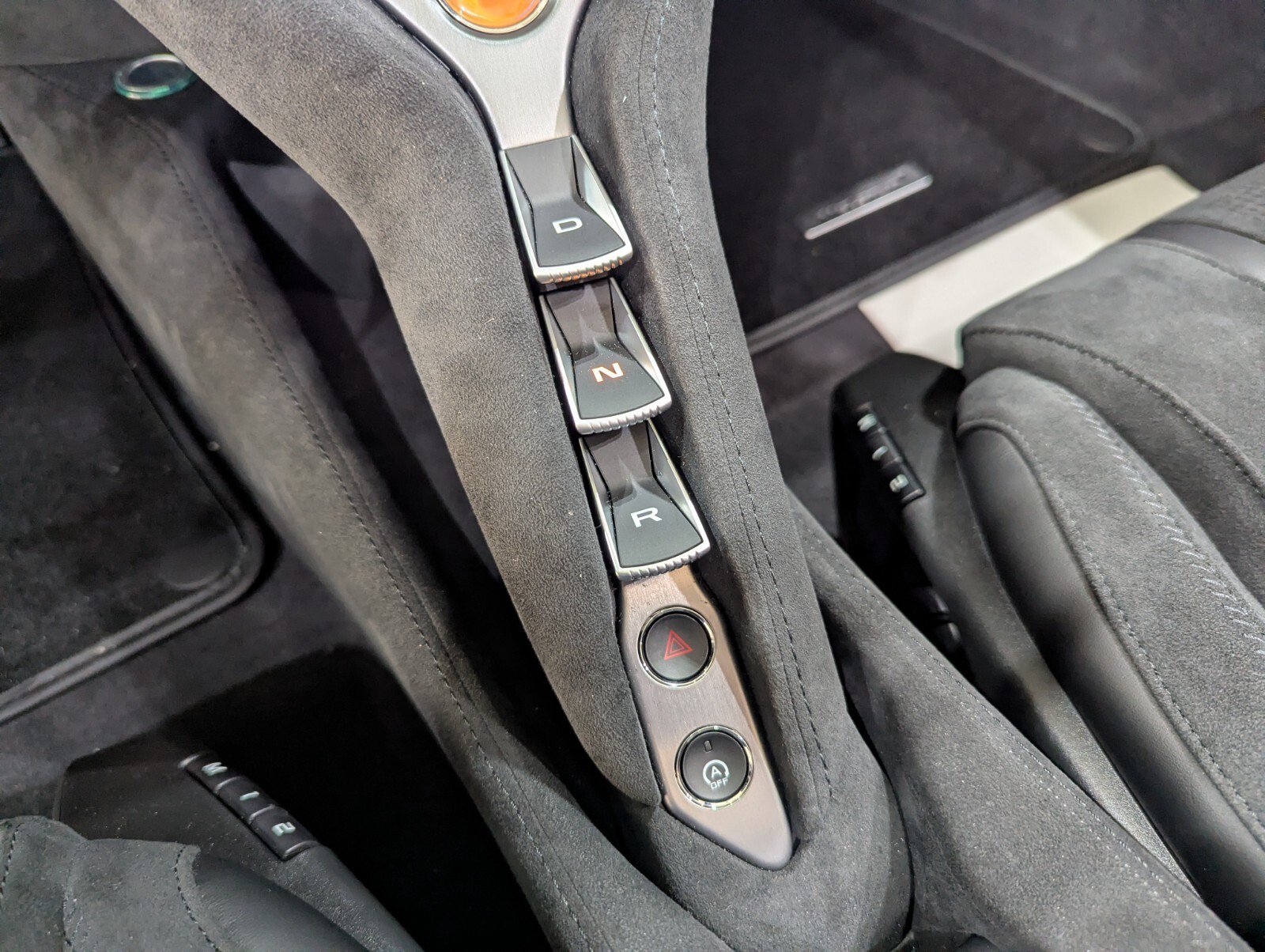 New 2026 McLaren 750S Spider RWD image 14