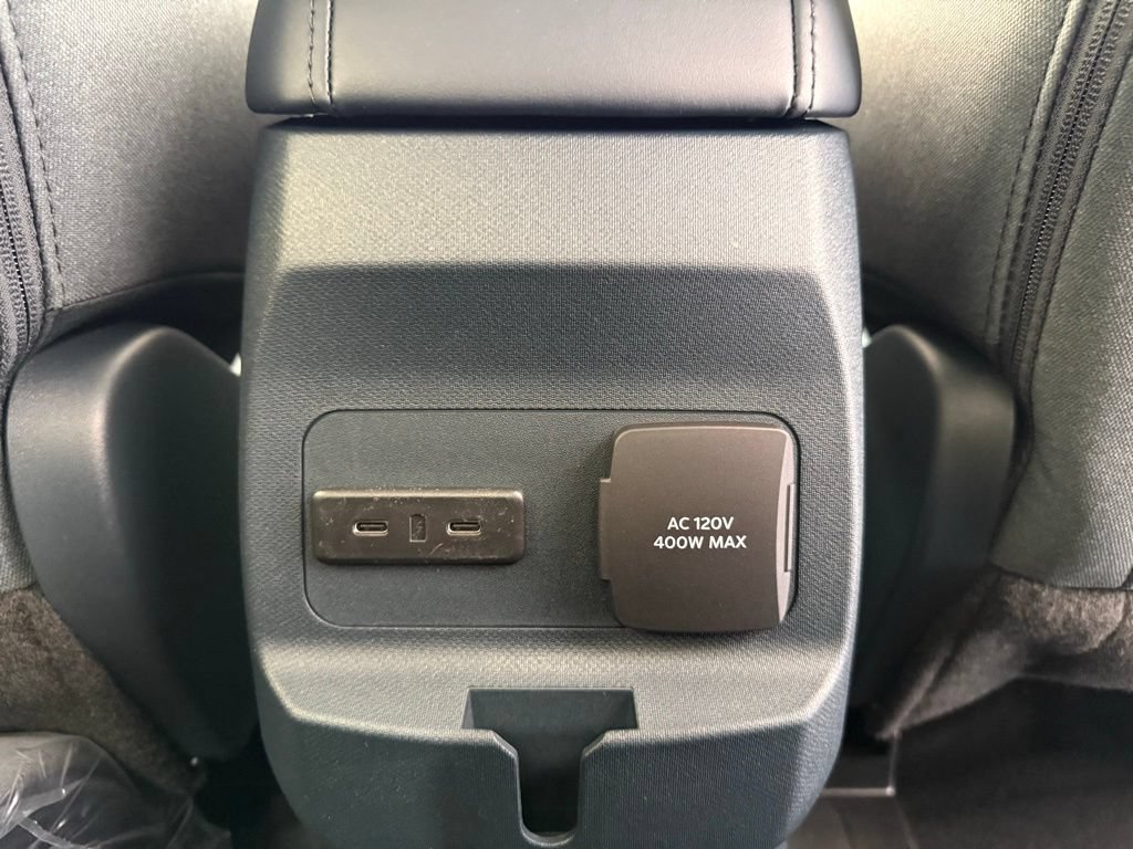New 2026 Ford Maverick XLT w/ XLT Luxury Package AWD/4WD image 28