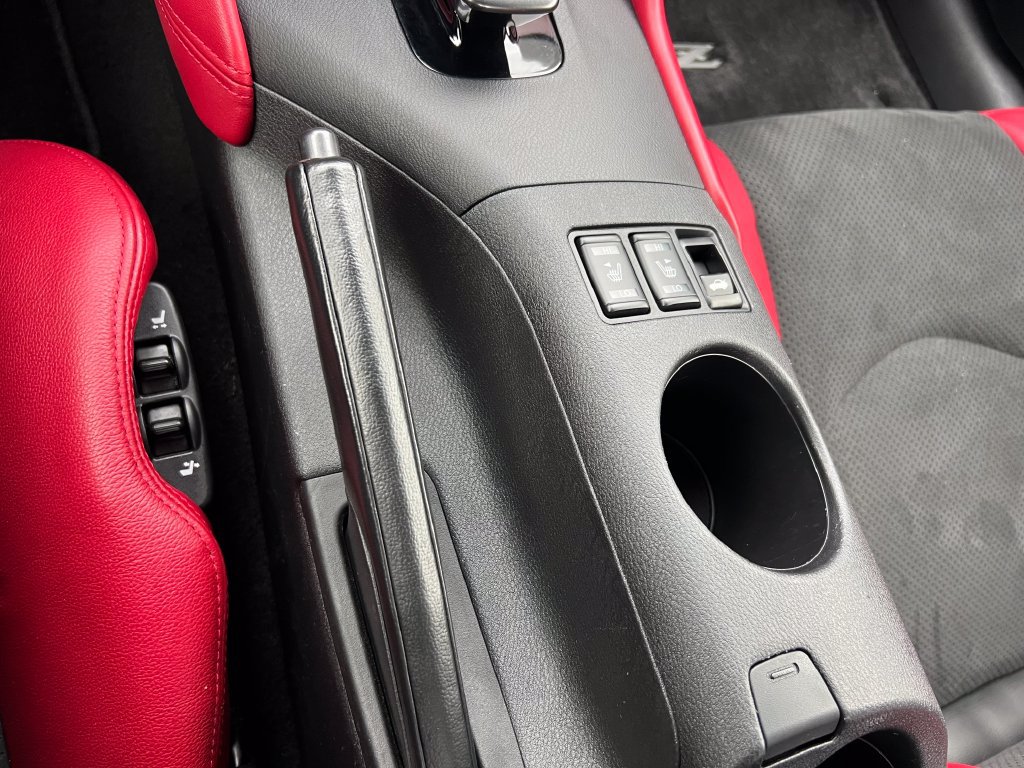 Used 2024 Nissan Z Performance w/ Floor Mat Package RWD image 29