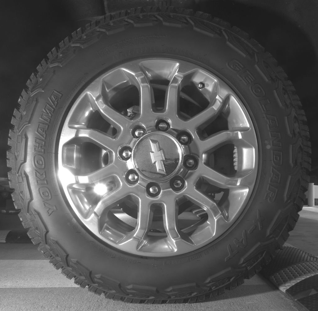 Used 2024 Chevrolet Silverado 2500 LTZ w/ LTZ Convenience Package AWD/4WD image 12