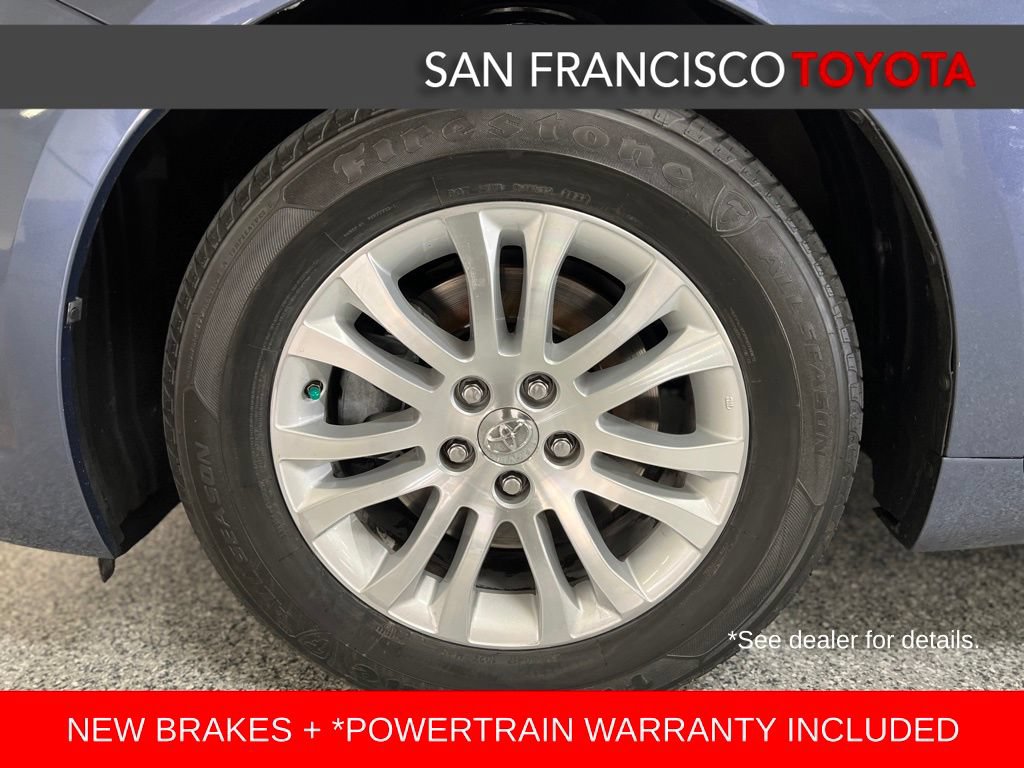 Used 2016 Toyota Sienna XLE Premium FWD image 9