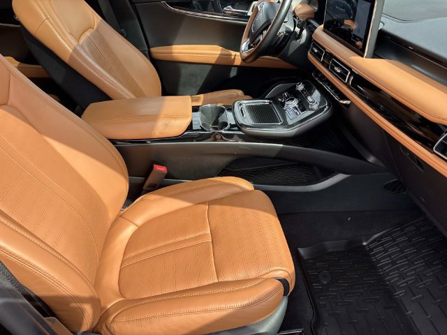 Certified 2023 Lincoln Nautilus Black Label w/ Class II Trailer Tow Package AWD/4WD image 23