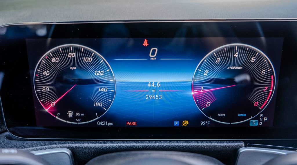 Used 2024 Mercedes-Benz GLB 250 image 10
