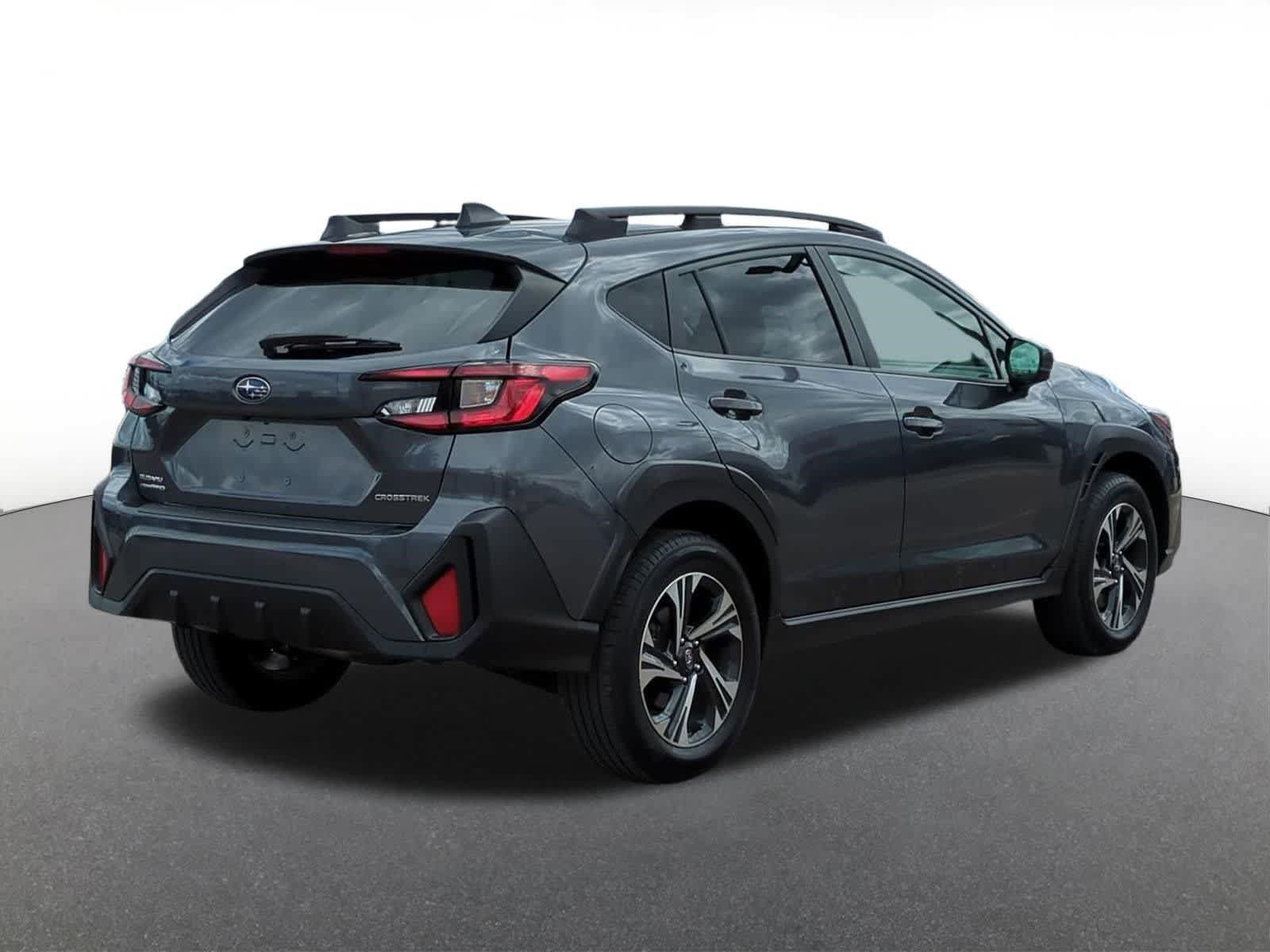Used 2024 Subaru Crosstrek 2.0i Premium AWD/4WD image 5
