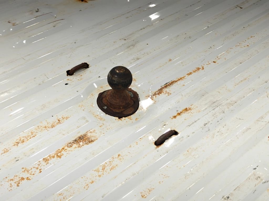 Used 2015 Ford F250 Lariat w/ Chrome Package image 28