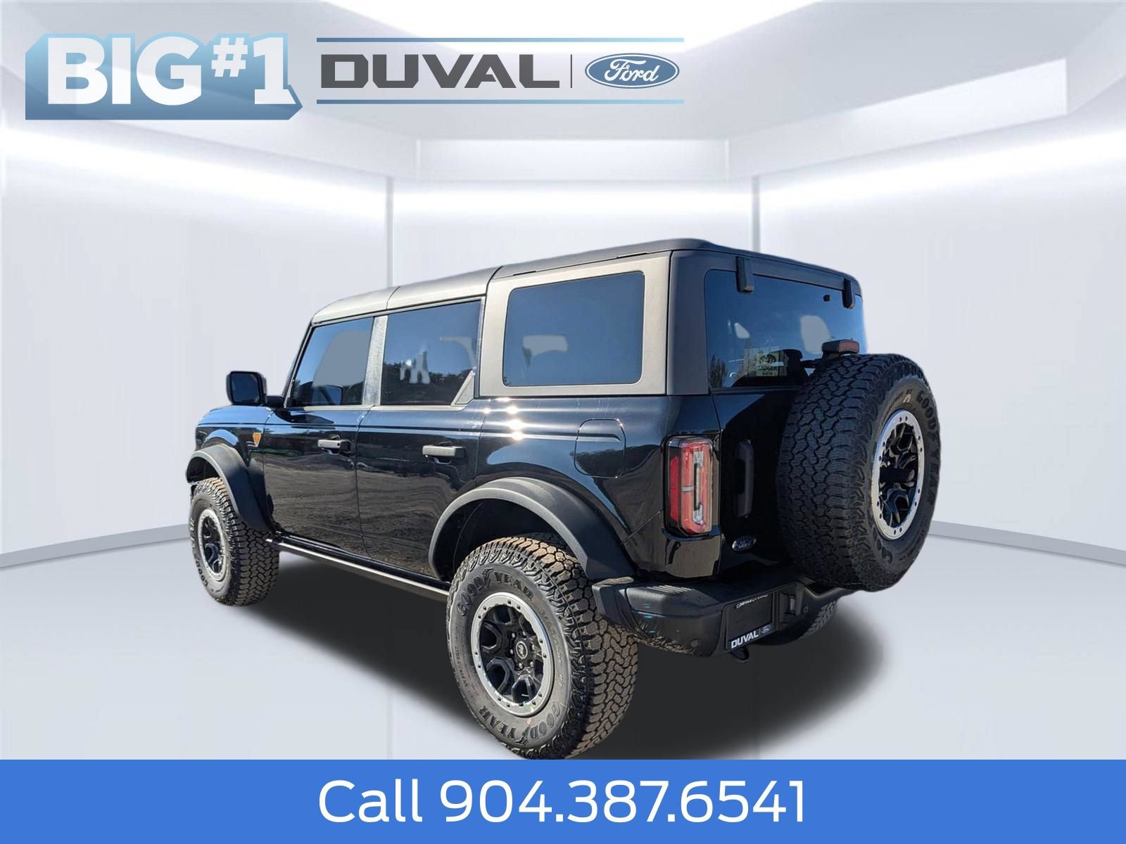 New 2025 Ford Bronco Badlands w/ Sasquatch Package AWD/4WD image 6