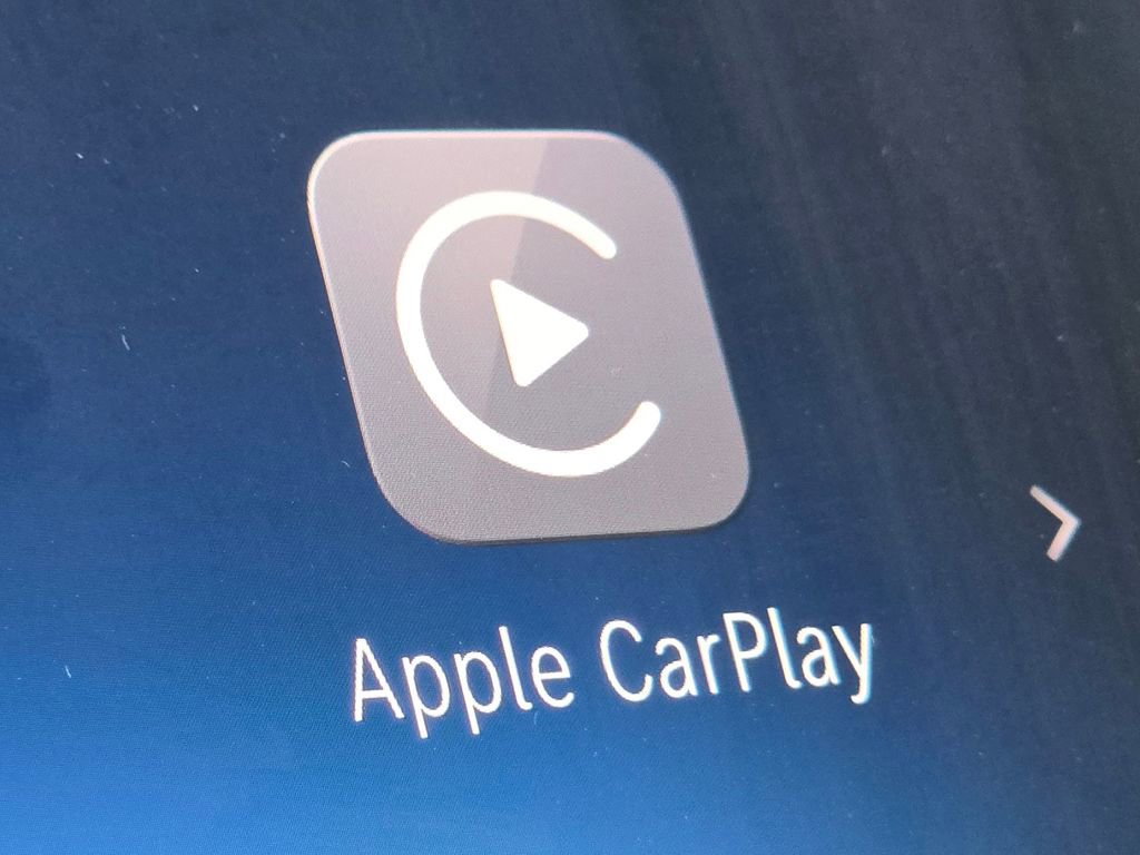 Used 2026 Mercedes-Benz GLC 300 4MATIC image 4