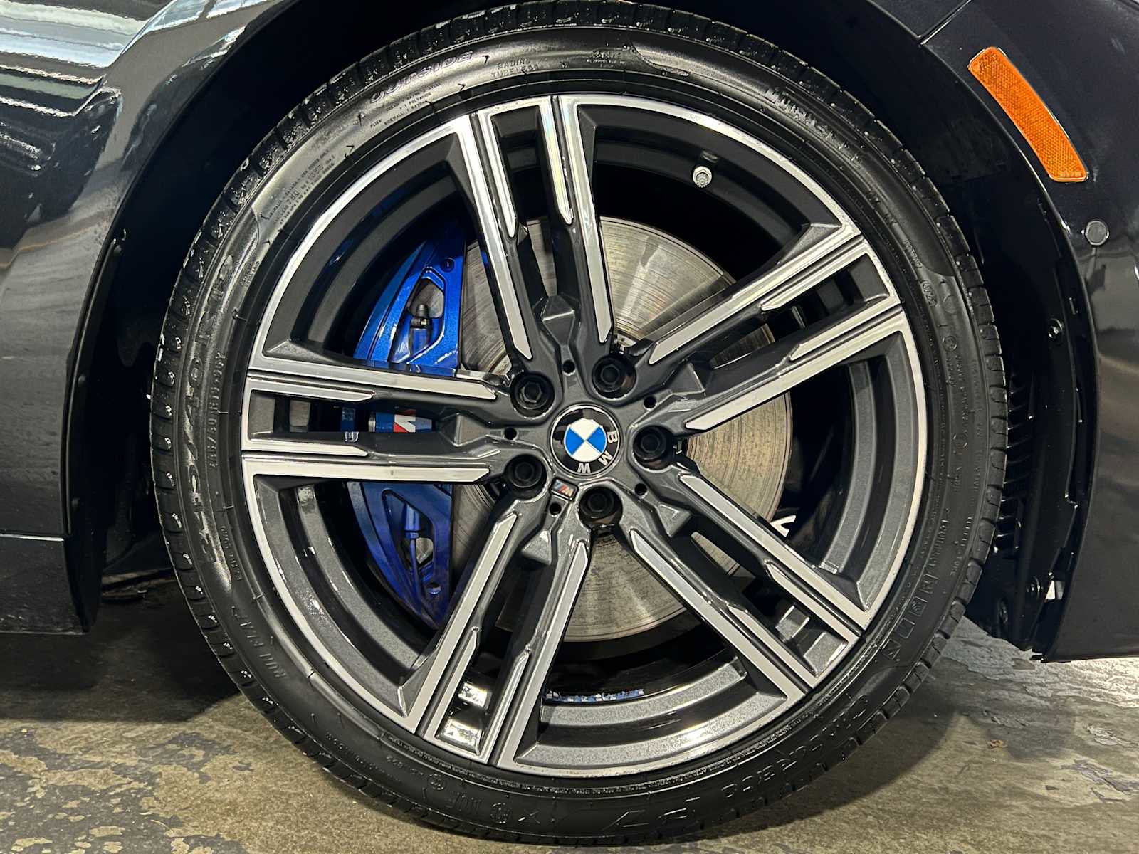 Used 2024 BMW 840i Convertible RWD image 9