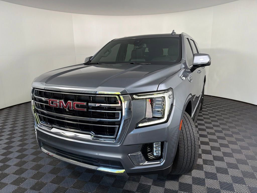 Used 2022 GMC Yukon SLT w/ SLT Luxury Package AWD/4WD image 9