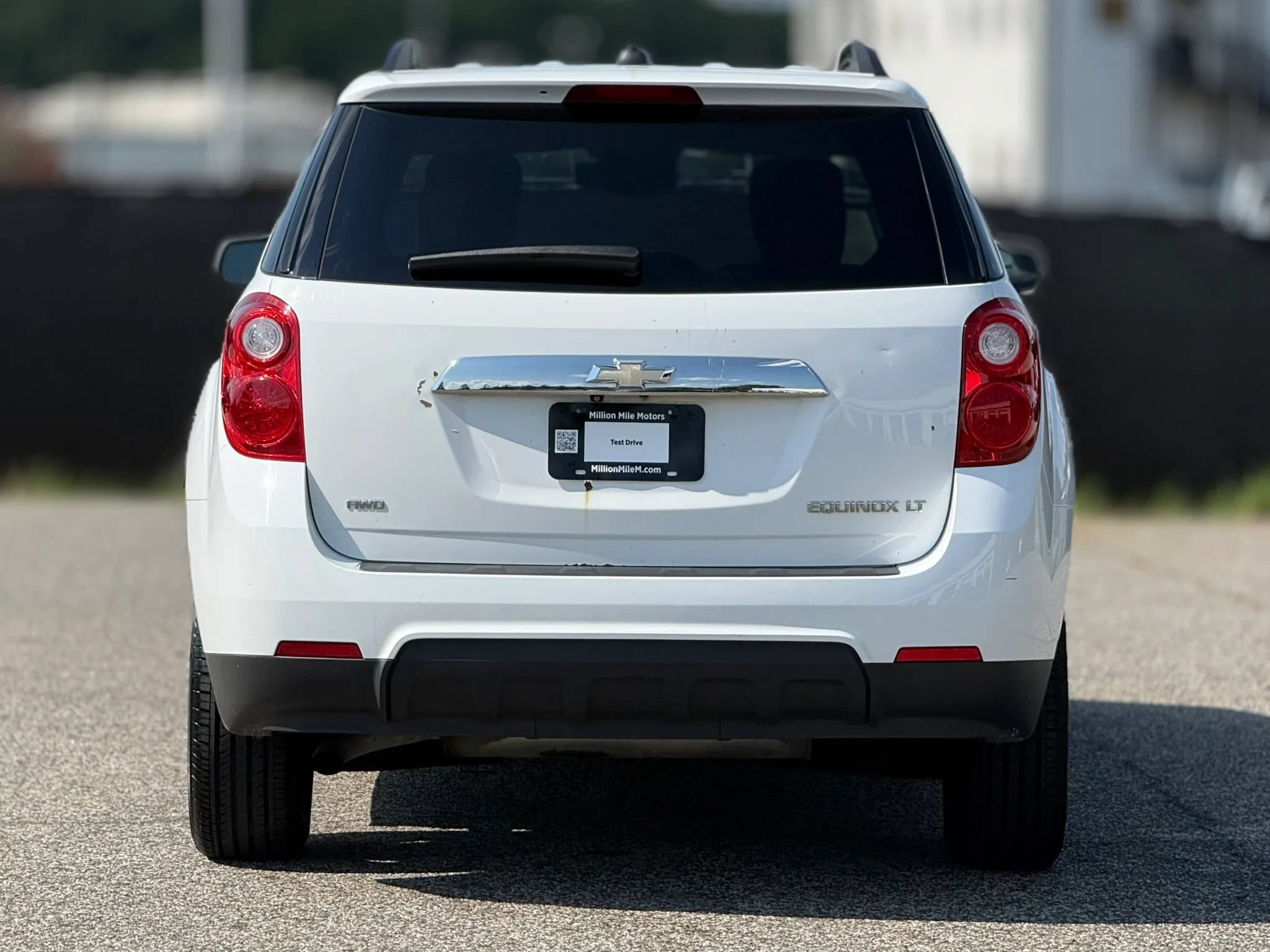 Used 2015 Chevrolet Equinox LT w/ Driver Convenience Package AWD/4WD image 4