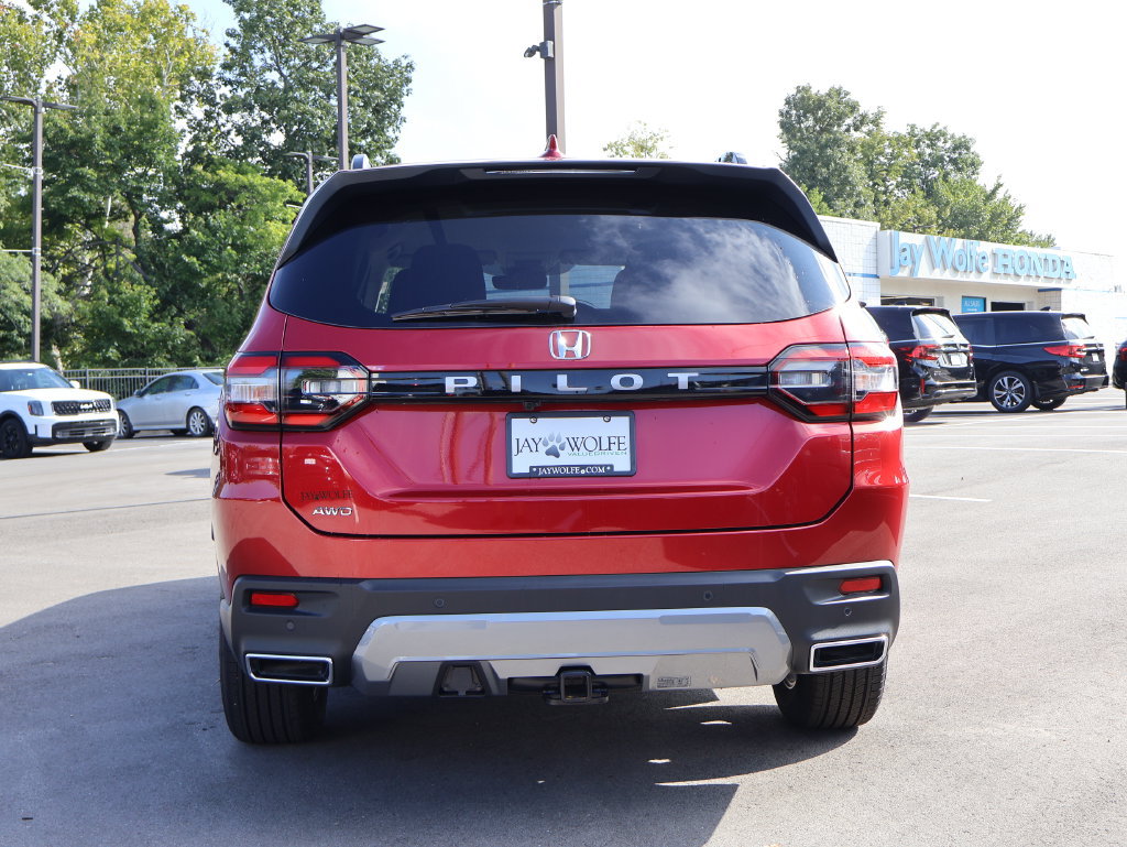 Certified 2026 Honda Pilot EX-L image 6