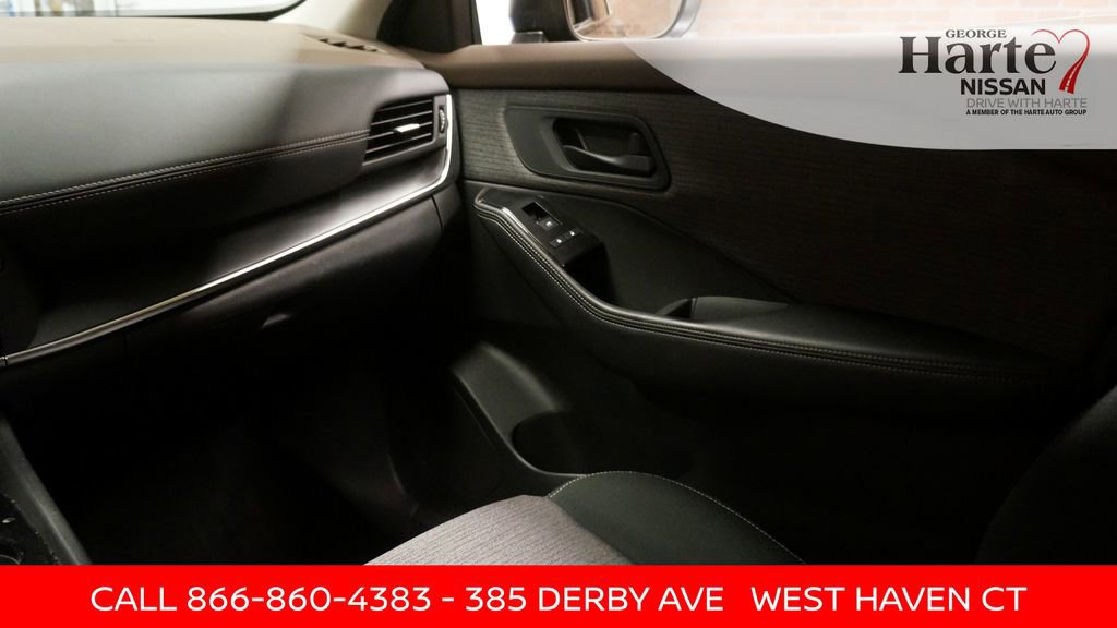 Certified 2022 Nissan Rogue S image 33