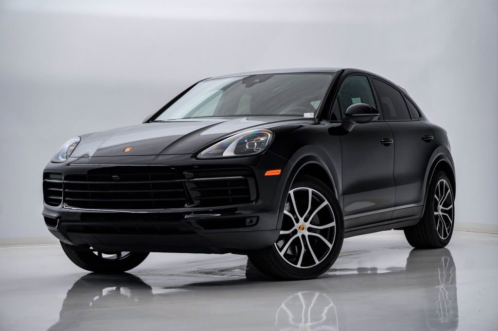 Certified 2023 Porsche Cayenne S image 1