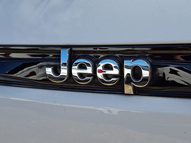 Used 2022 Jeep Grand Cherokee Overland image 30