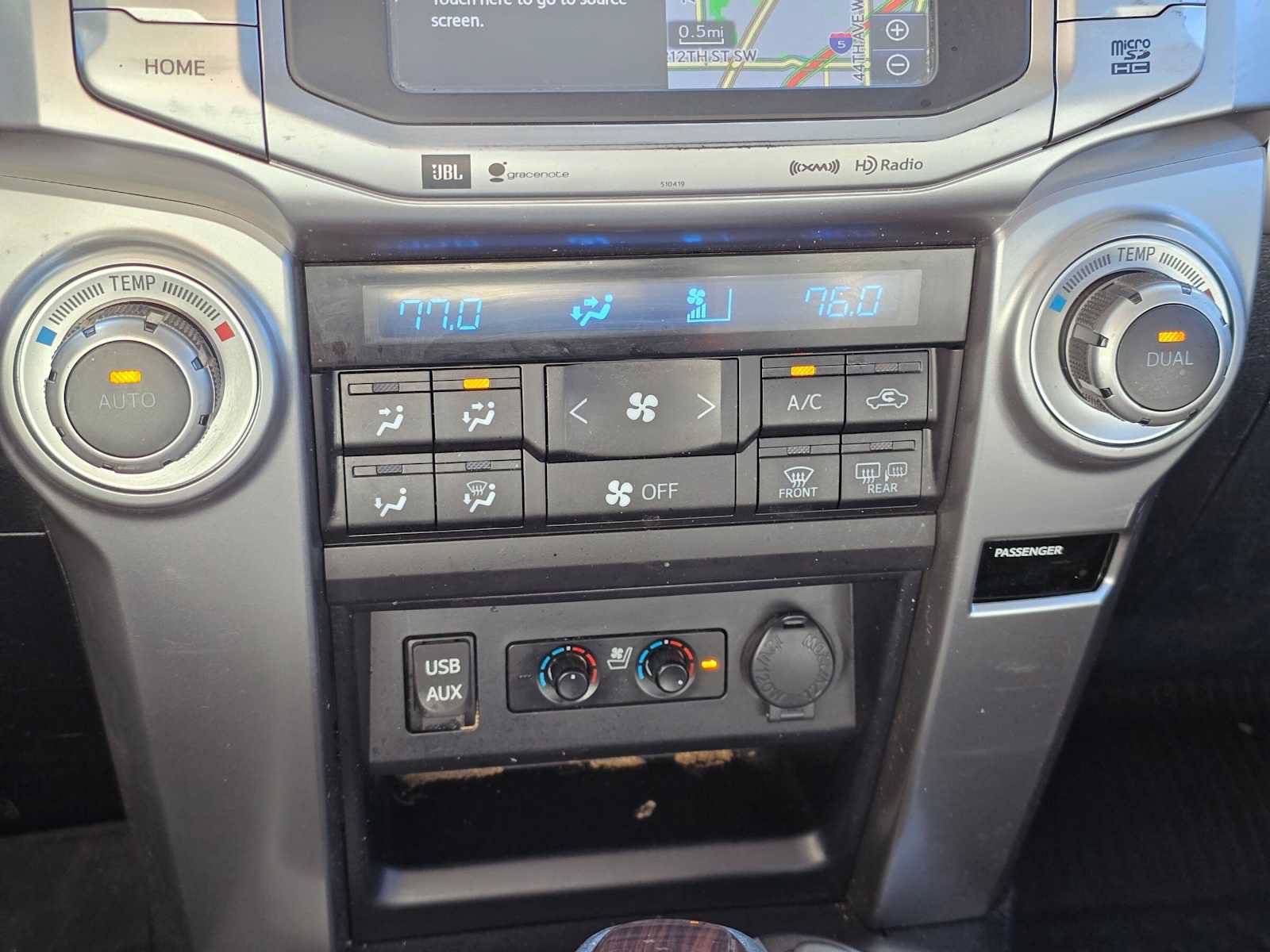Used 2019 Toyota 4Runner Limited AWD/4WD image 28