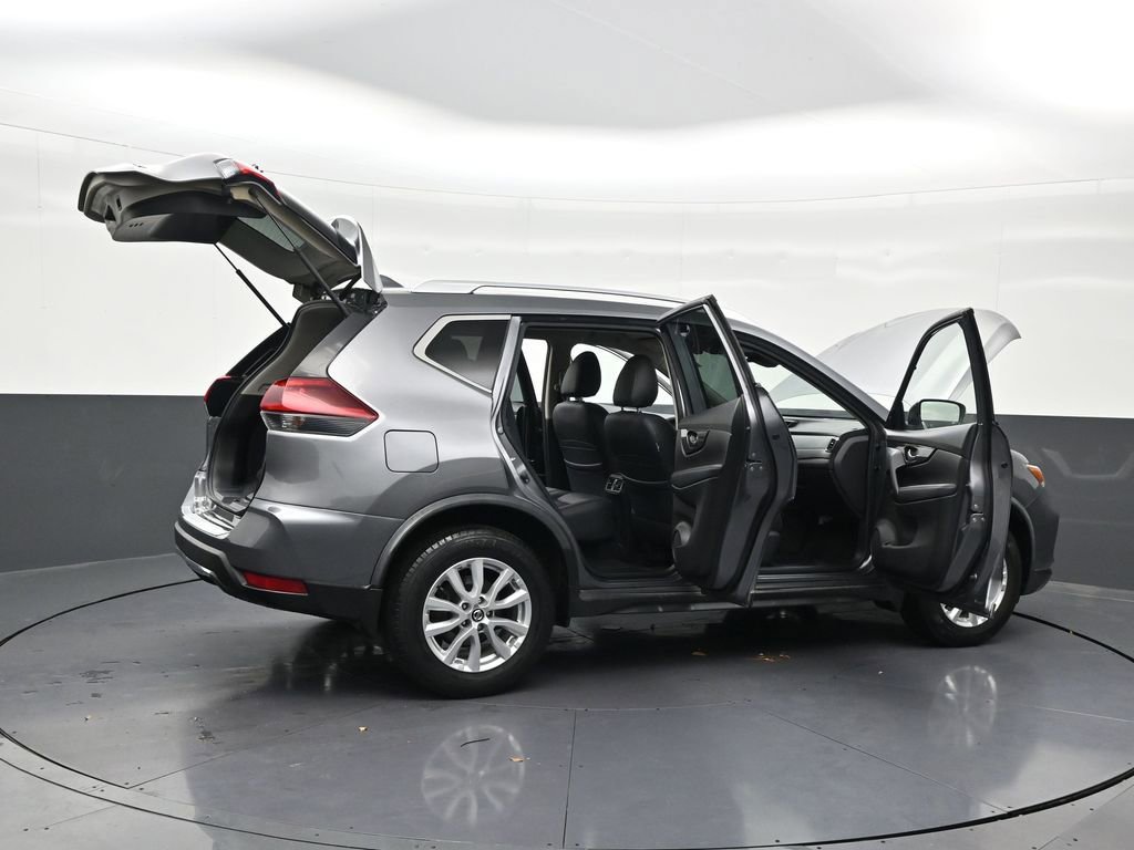 Used 2020 Nissan Rogue S w/ Special Edition Package FWD image 33