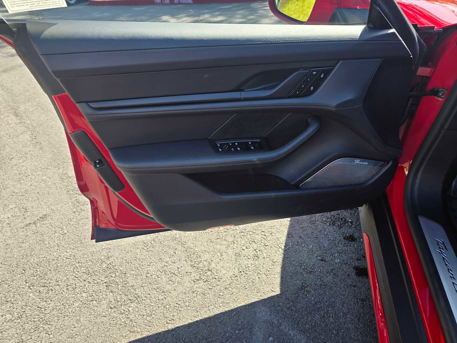 Used 2024 Porsche Taycan Turbo image 24