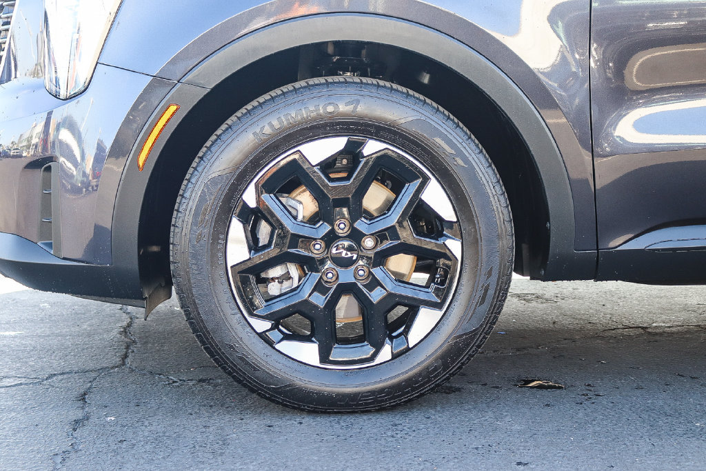 Certified 2026 Kia Sorento S FWD image 10