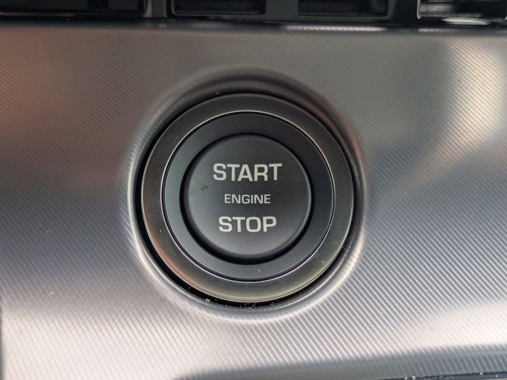 New 2024 Jaguar F-TYPE R image 28