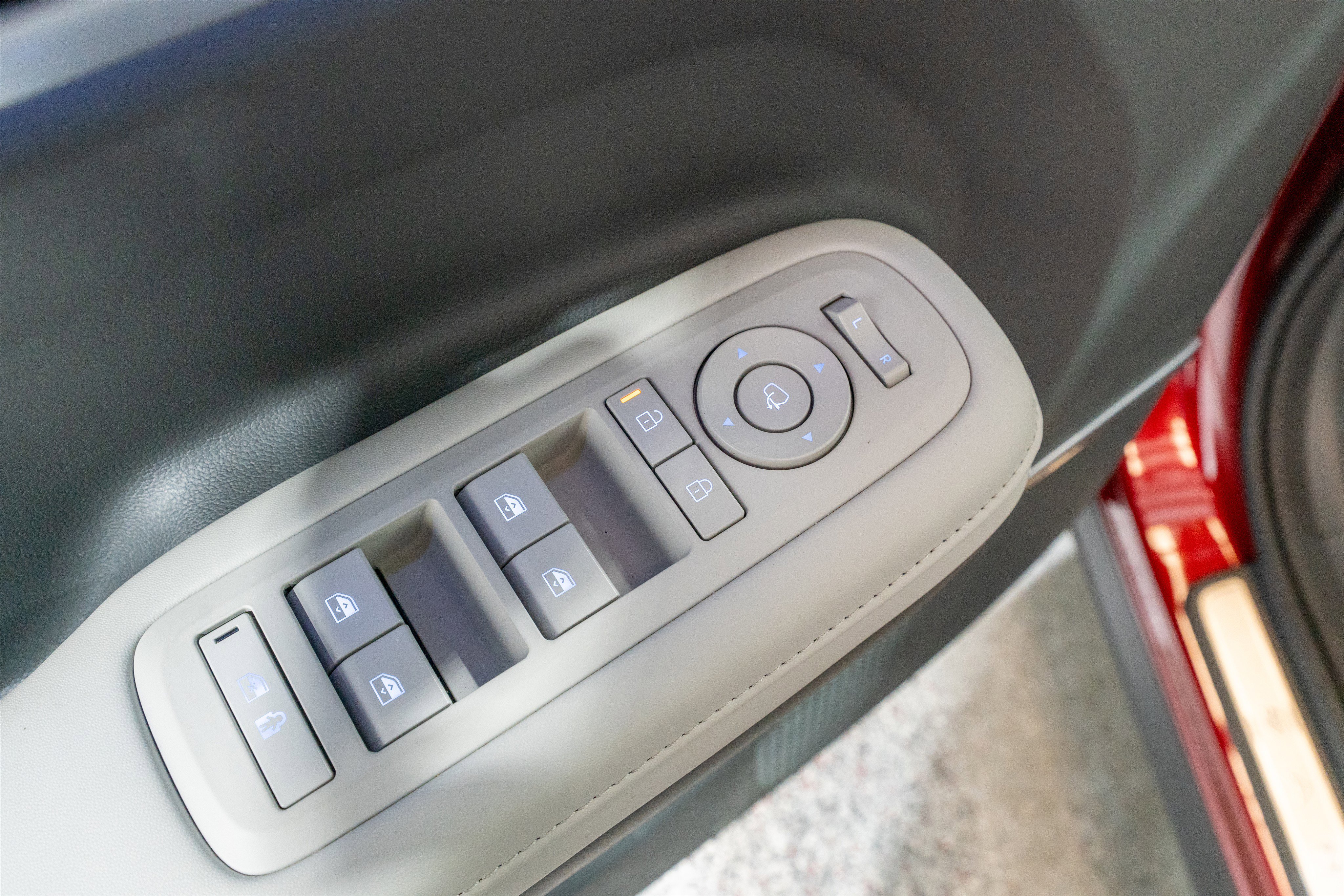 Used 2025 Hyundai Santa Fe Calligraphy image 15