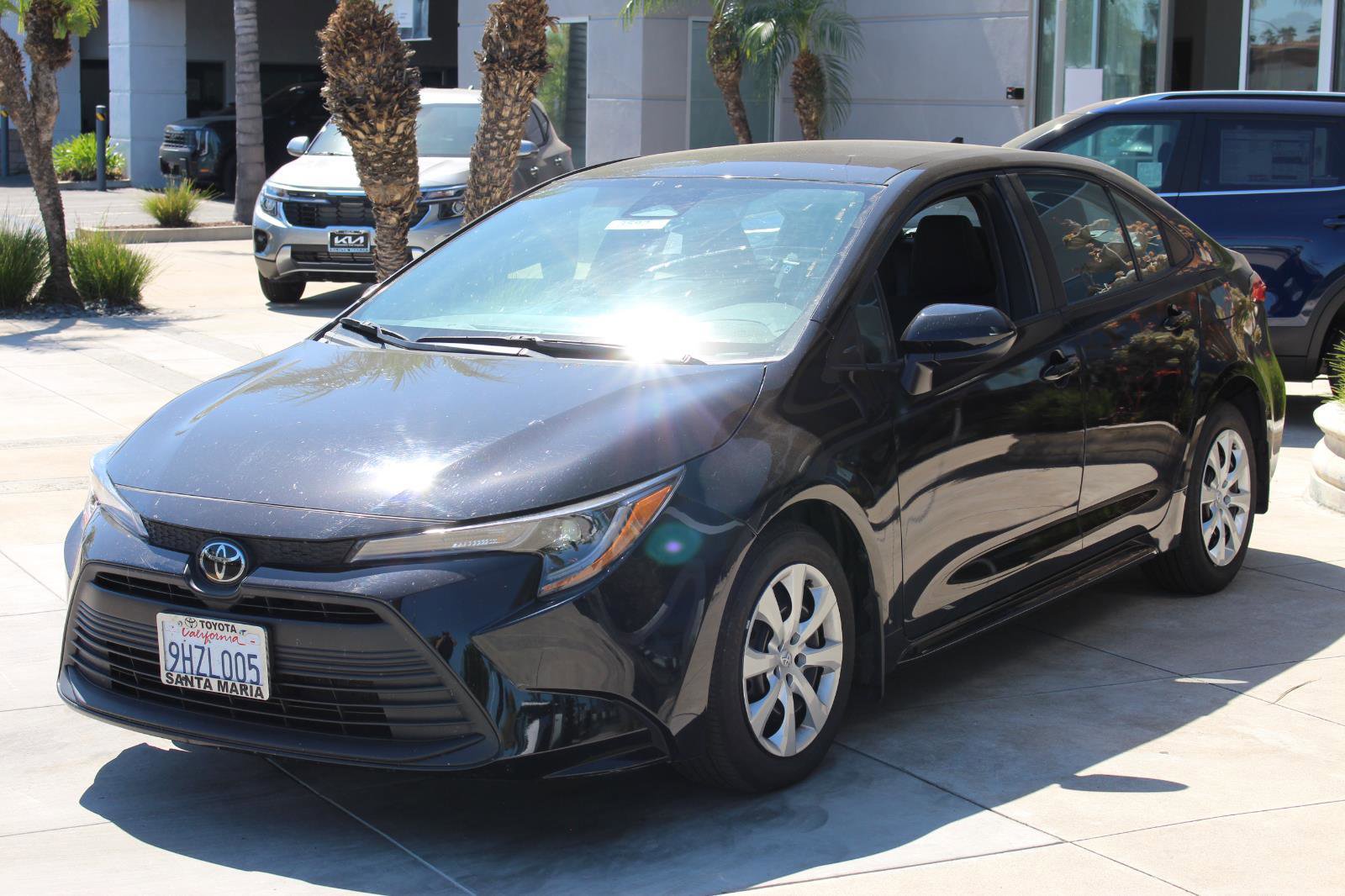 Used 2023 Toyota Corolla LE image 5