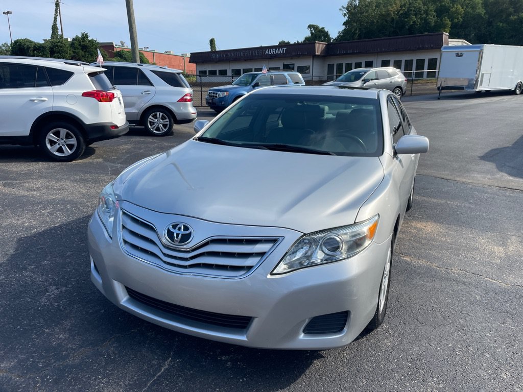 Used 2011 Toyota Camry LE w/ LE Extra-Value Pkg