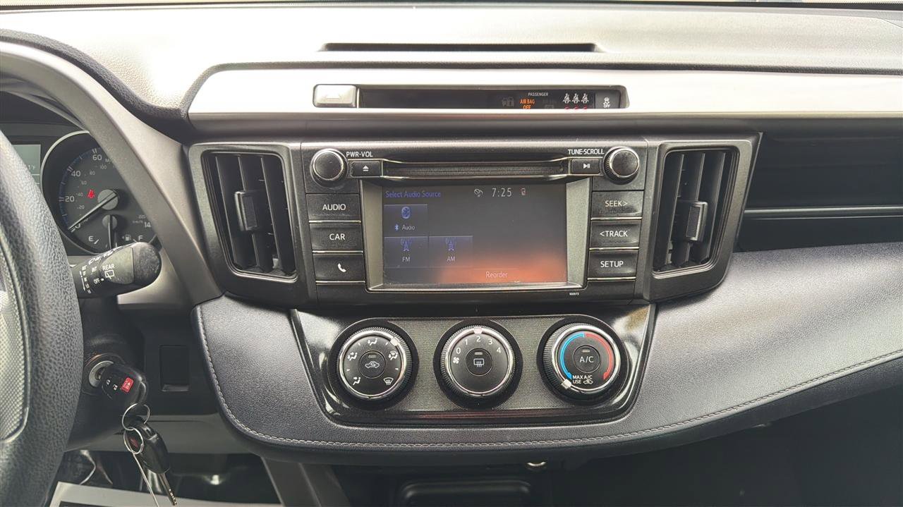 Used 2017 Toyota RAV4 LE w/ Carpet Mat Package image 18