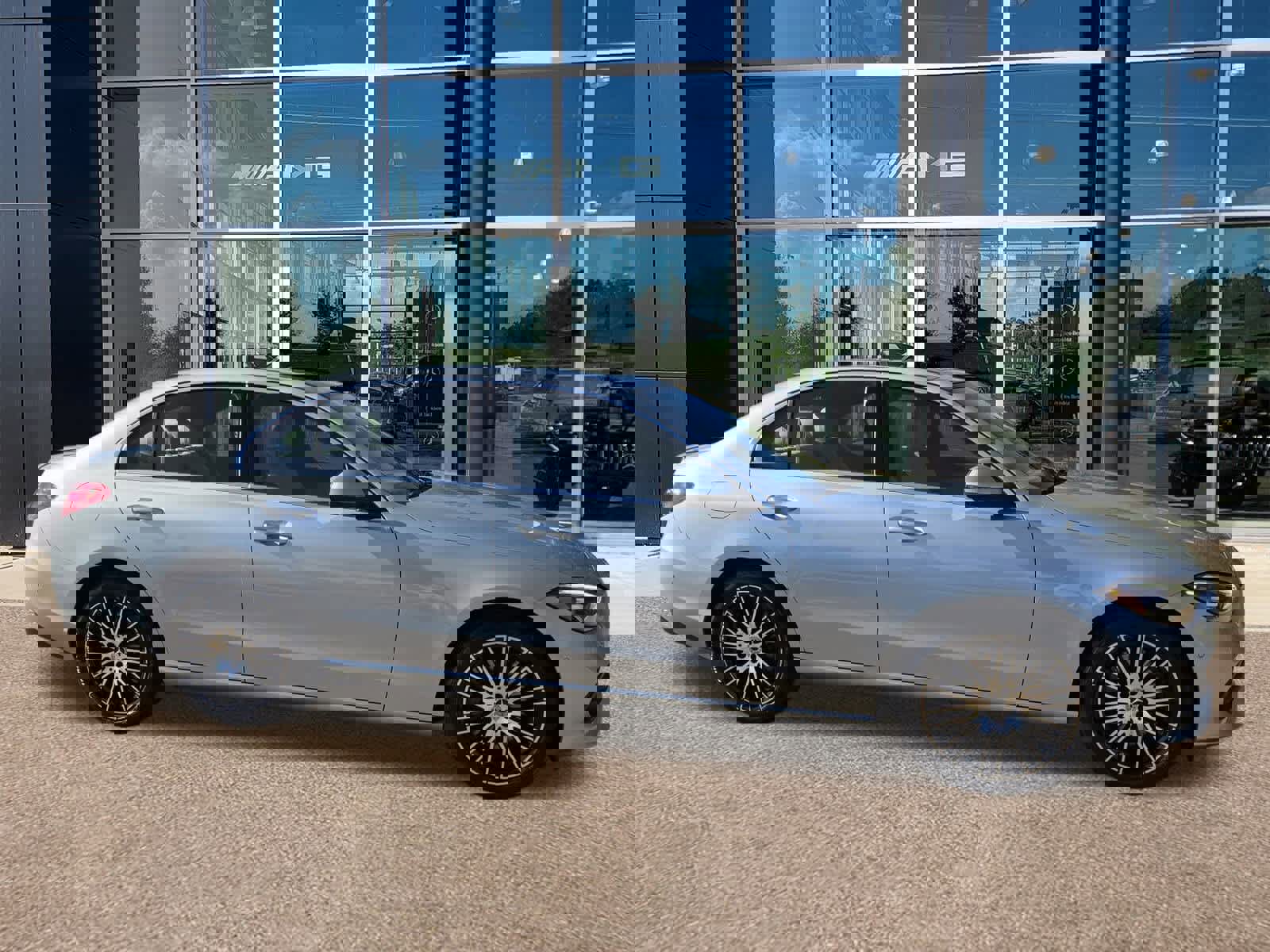 New 2026 Mercedes-Benz C 300 Sedan image 4