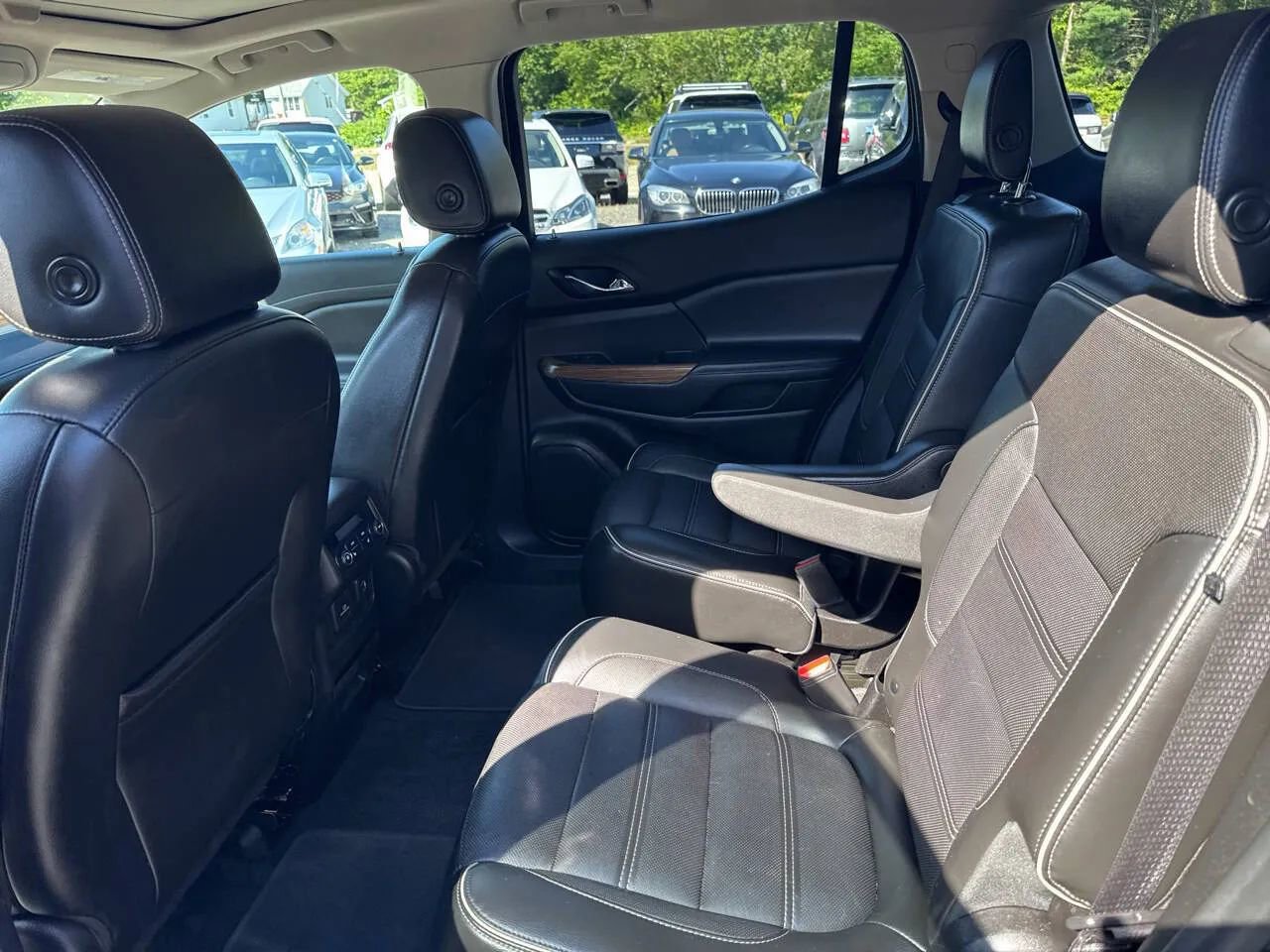 Used 2019 GMC Acadia Denali w/ Technology Package AWD/4WD image 22